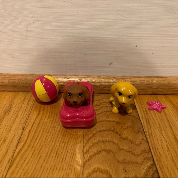 Assorted barbie stuff - Picture 12 of 15